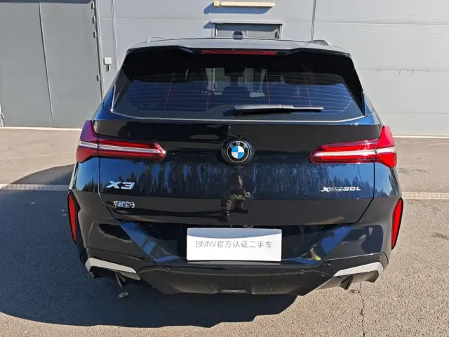 BMW X3 — Фото автомобиля 12
