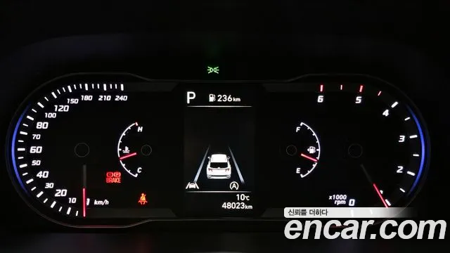 Hyundai Tucson Tucson (NX4) Дизель 2.0 2WD — Фото автомобиля 8