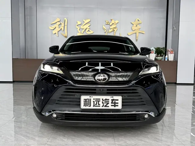 Toyota Harrier — Фото автомобиля 2