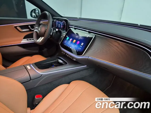 Mercedes-Benz E-Class W214 — Фото автомобиля 12