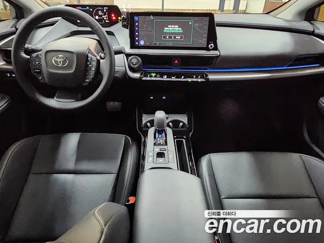 Toyota Prius — Фото автомобиля 7