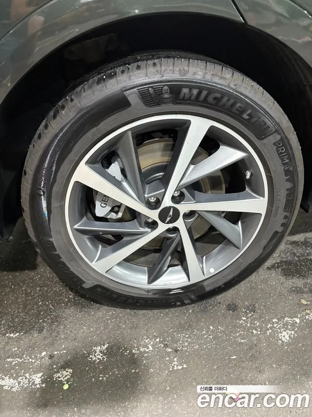 Genesis GV80 — Фото автомобиля 5