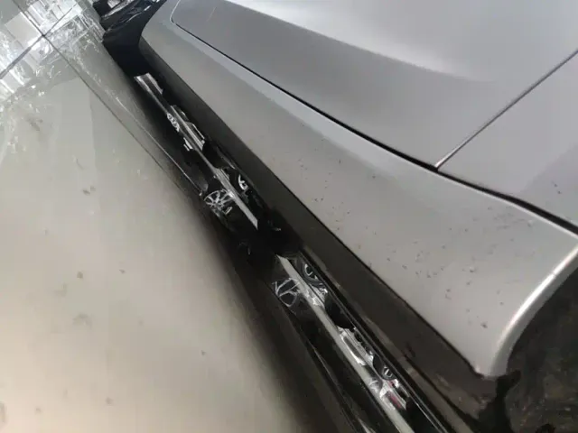 Tesla Model 3 — Фото автомобиля 20