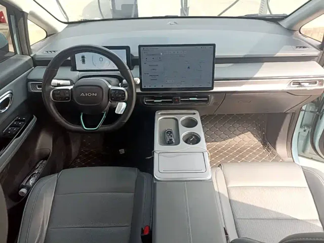 GAC Aion Y — Фото автомобиля 9