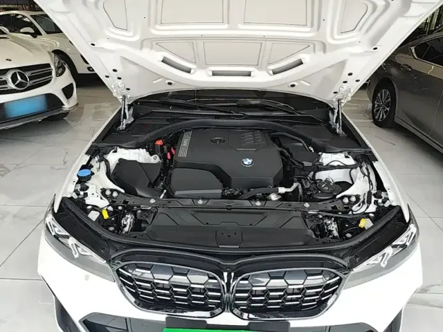 BMW 3 Series — Фото автомобиля 19