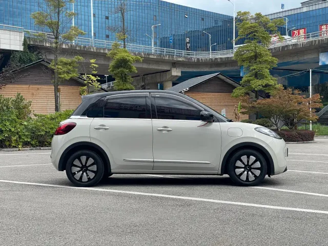 Wuling Bingo — Фото автомобиля 4