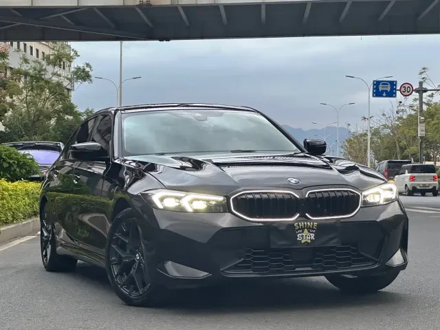 BMW 3 Series — Фото автомобиля 3