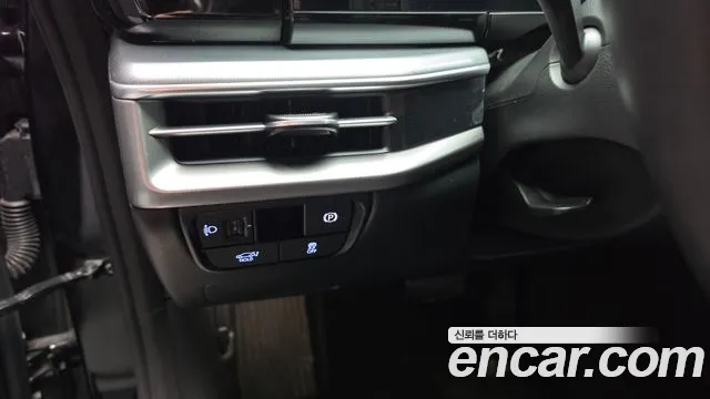 Hyundai Grandeur GN7 — Фото автомобиля 28
