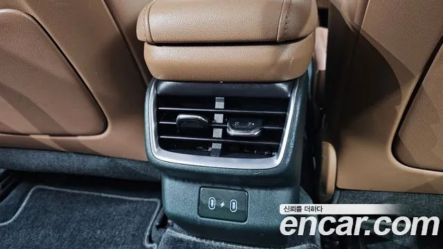 Hyundai Grandeur GN7 — Фото автомобиля 29