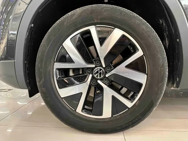 Volkswagen Tayron — Фото автомобиля 8