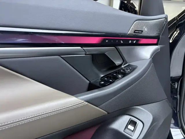 BMW 5 Series — Фото автомобиля 9