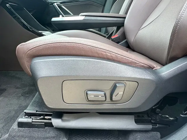 BMW X1 — Фото автомобиля 12