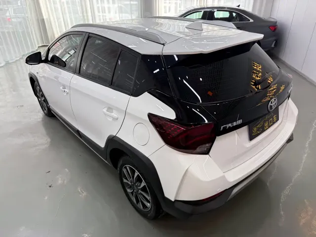 Toyota YARiS L Zhi Xuan — Фото автомобиля 4