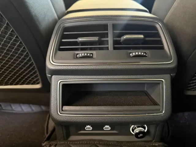 Audi A6L — Фото автомобиля 10
