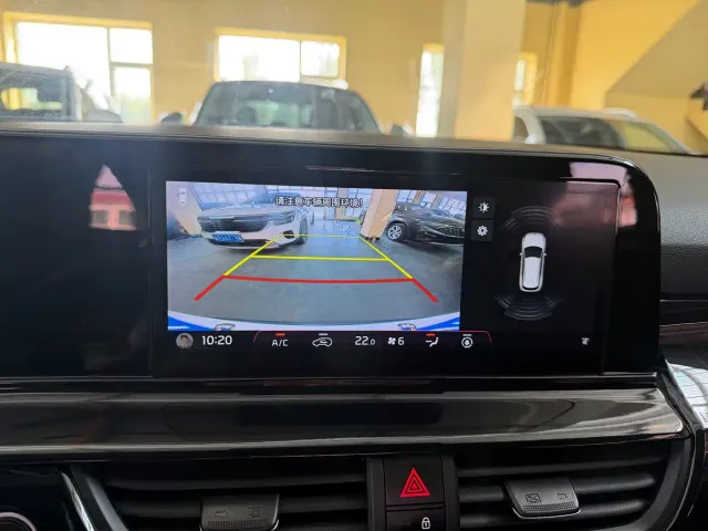 Kia Seltos — Фото автомобиля 18