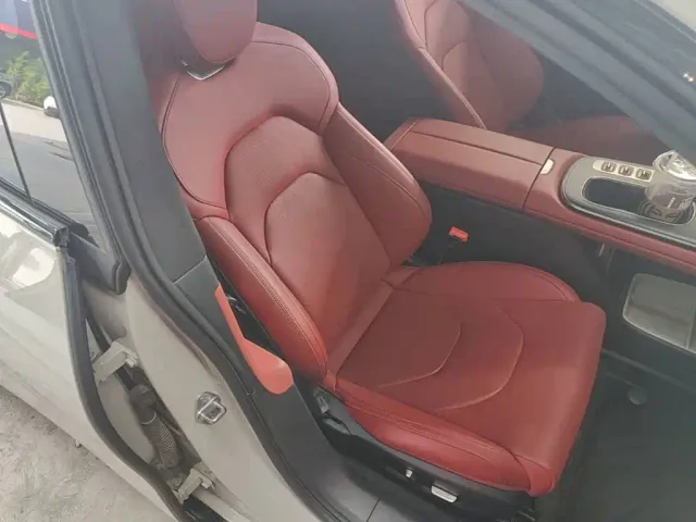 Xiaomi SU7 — Фото автомобиля 24