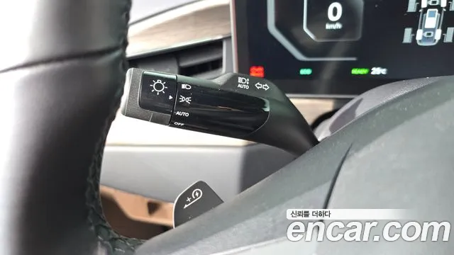 Kia EV9 — Фото автомобиля 29