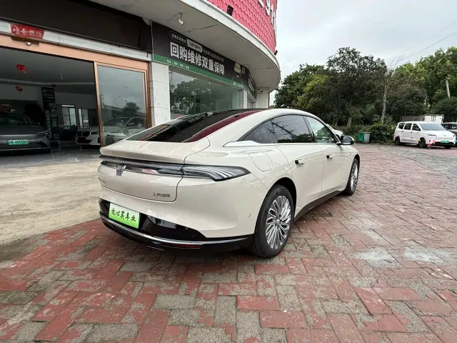 Buick Zenith Sedan 2025 Model Base Version — Фото автомобиля 11
