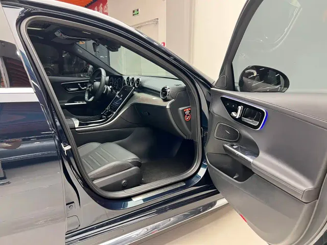 Mercedes-Benz C-Class — Фото автомобиля 8