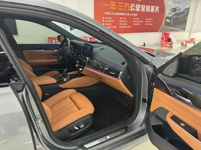BMW 6 Series Gran Turismo — Фото автомобиля 21
