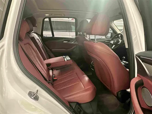 BMW X3 — Фото автомобиля 17