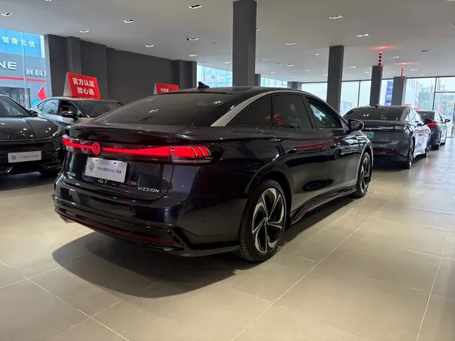 Volkswagen ID.7 Vizzion — Фото автомобиля 14