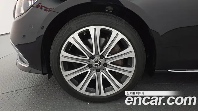 Mercedes-Benz E-Class W213 — Фото автомобиля 5