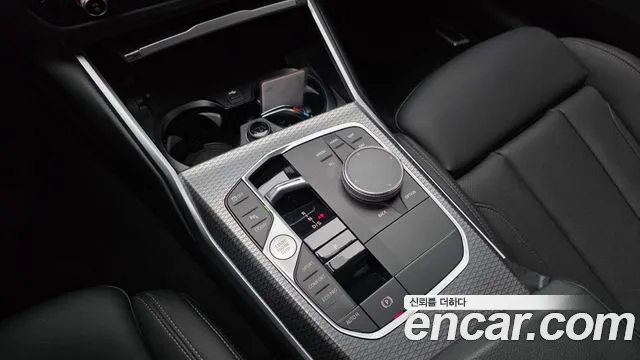 BMW 3-Series 3 серия (G20) 320d Touring M Sport — Фото автомобиля 9