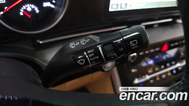 Kia Canival Carnival 4 поколение 9 мест Prestige — Фото автомобиля 19