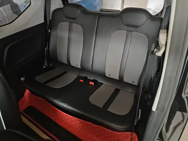 Wuling Hongguang Mini EV — Фото автомобиля 16