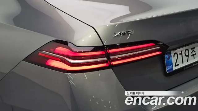 BMW 5 Series G60 — Фото автомобиля 8