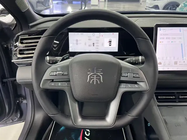BYD Qin L — Фото автомобиля 6