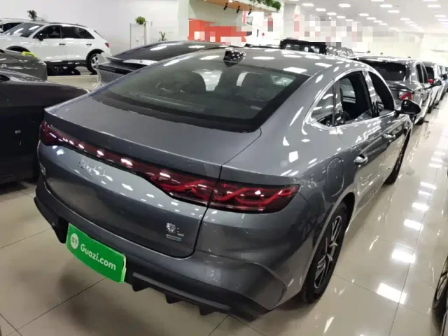 BYD Qin L — Фото автомобиля 6