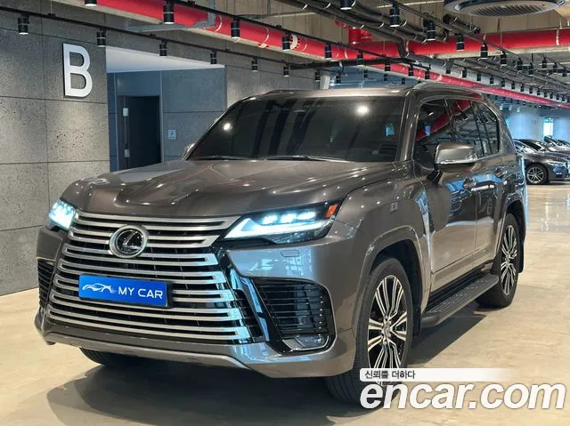 Lexus LX — Фото автомобиля 3