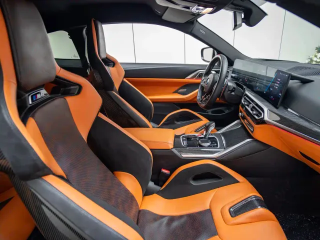 BMW M4 — Фото автомобиля 5