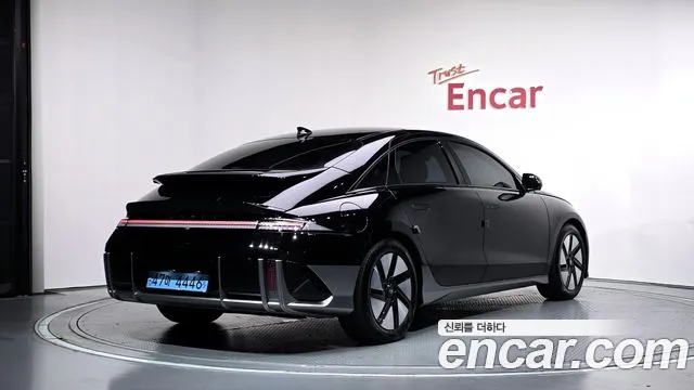 Hyundai Ioniq 6 — Фото автомобиля 2