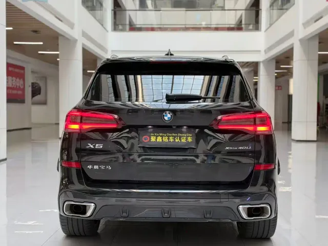 BMW X5 — Фото автомобиля 6