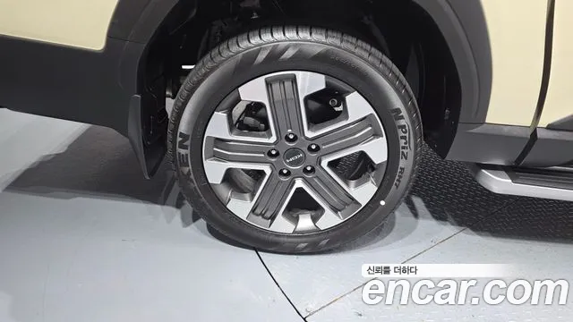 KG_Mobility_Ssangyong Musso Musso (Q300) Дизель 2.2 4WD — Фото автомобиля 5
