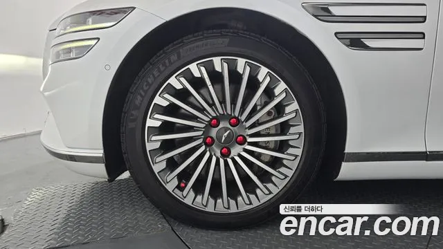 Genesis G80 RG3 — Фото автомобиля 5
