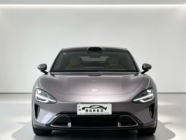 Xiaomi SU7 — Фото автомобиля 2