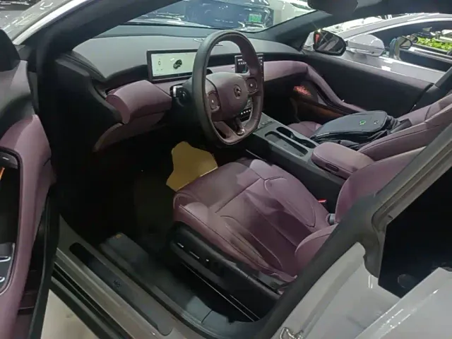 Nio ET5 Touring — Фото автомобиля 15