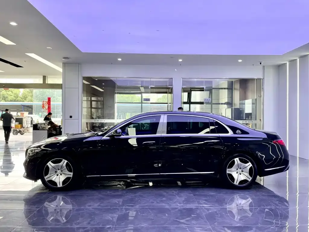Mercedes-Benz Maybach S-Class 2025 Facelift S 480 4MATIC — Фото автомобиля 3