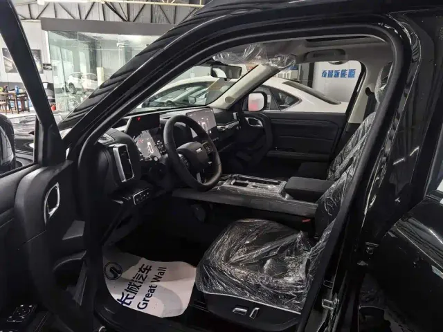 Haval Big Dog — Фото автомобиля 10