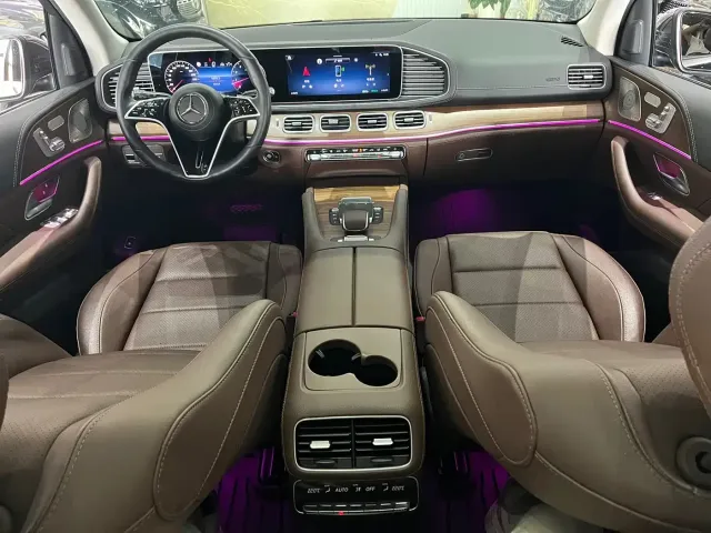 Mercedes-Benz GLE-Class — Фото автомобиля 11