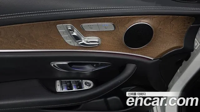 Mercedes-Benz E-Class W213 — Фото автомобиля 29