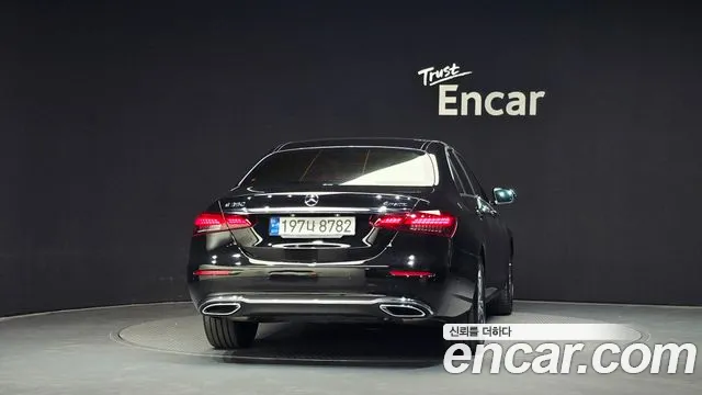 Mercedes-Benz E-Class W213 — Фото автомобиля 4