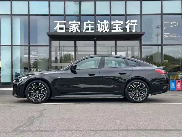 BMW 4 Series — Фото автомобиля 4