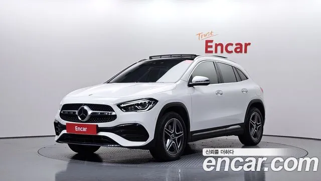 Фотография автомобиля — Mercedes-Benz GLA-Class H247