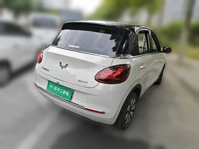 Wuling Bingo — Фото автомобиля 4