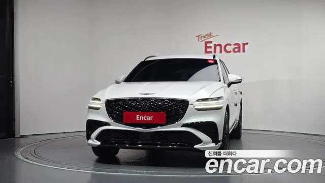 Genesis GV70 — Фото автомобиля 3